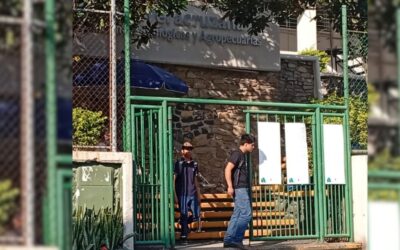 Tras 10 horas de paro, estudiantes de Veterinaria y autoridades de la UV llegan a acuerdos en Tuxpan