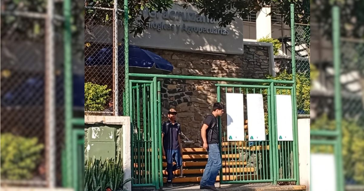 Tras 10 horas de paro, estudiantes de Veterinaria y autoridades de la UV llegan a acuerdos en Tuxpan