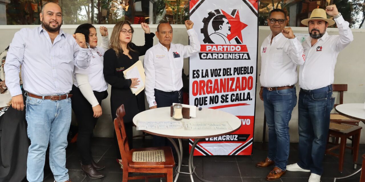 Cardenista prepara coordinadores en los 30 distritos; Luna critica a diputados que buscan otro cargo