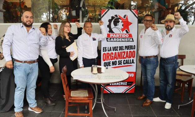 Cardenista prepara coordinadores en los 30 distritos; Luna critica a diputados que buscan otro cargo