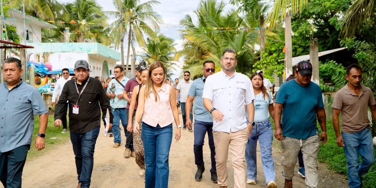¡SAN ANTONIO DEJA ATRÁS EL OLVIDO! AYUNTAMIENTO Y CFE ENERGÍA INAUGURAN 4.8 KM DE BANQUETAS Y GUARNICIONES