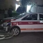 Una camioneta y el taxi 1234 chocaron en el cruce de Punta León y Yucap; no hubo lesionados