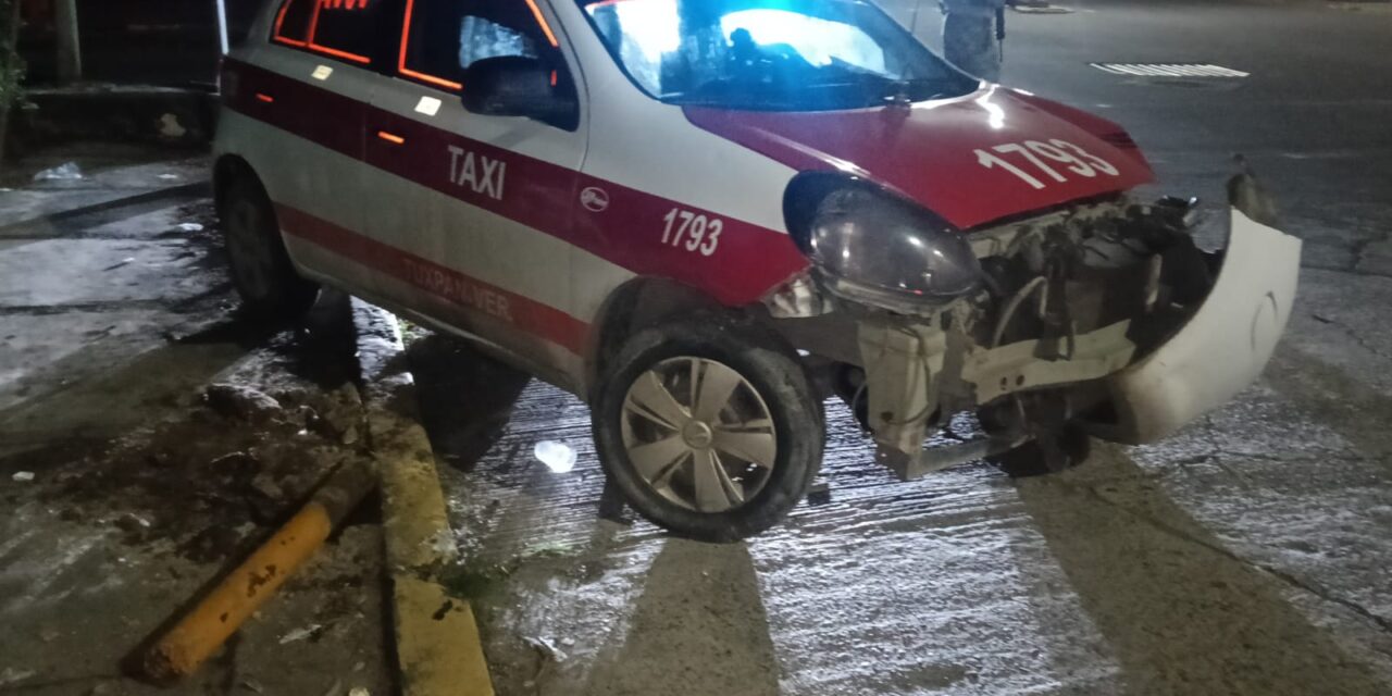 Localizan un March abandonado en la avenida Cuauhtémoc