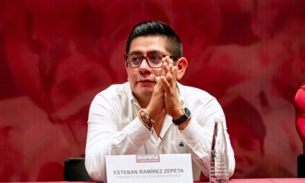 Más de 200 veracruzanos se registraron para contender por las Coordinaciones Distritales Federales de los Comités de Defensa de la Transformación y Soberanía Nacional: Esteban Zepeta