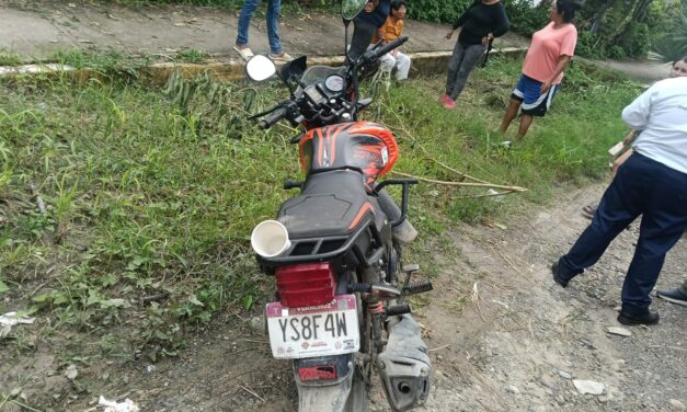 Motociclista atropella a una mujer de 75 años en la colonia Las Granjas