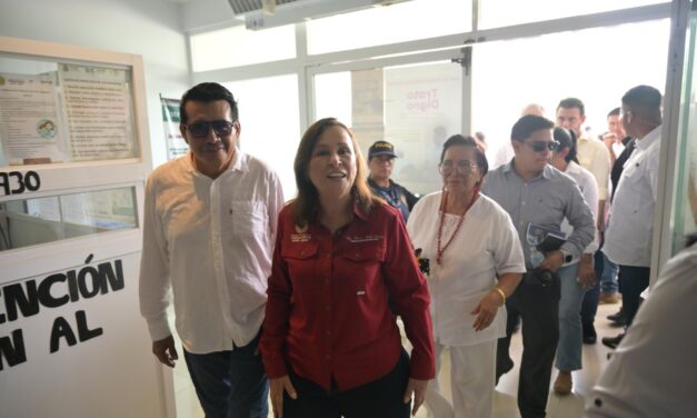 Nahle supervisa hospitales y escucha peticiones; Congreso acompaña la atención a la salud