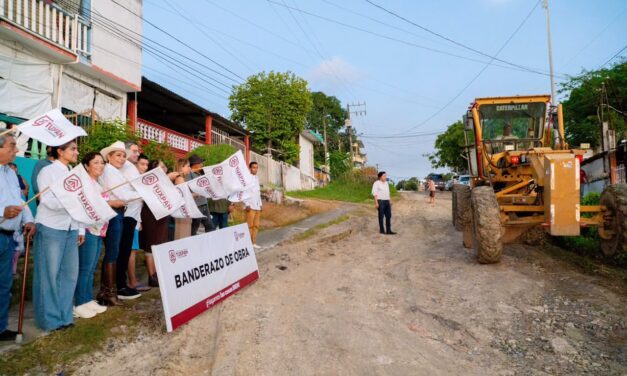 PAVIMENTACIÓN, BANQUETAS Y GUARNICIONES PARA LA CALLE JUAN DE LA BARRERA, EN LA COLONIA LIBERTAD DE ALTO LUCERO