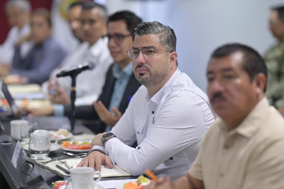 ROCÍO NAHLE Y DANIEL CORTINA REFUERZAN COORDINACIÓN PARA PROTEGER A LAS FAMILIAS DEL NORTE DE VERACRUZ